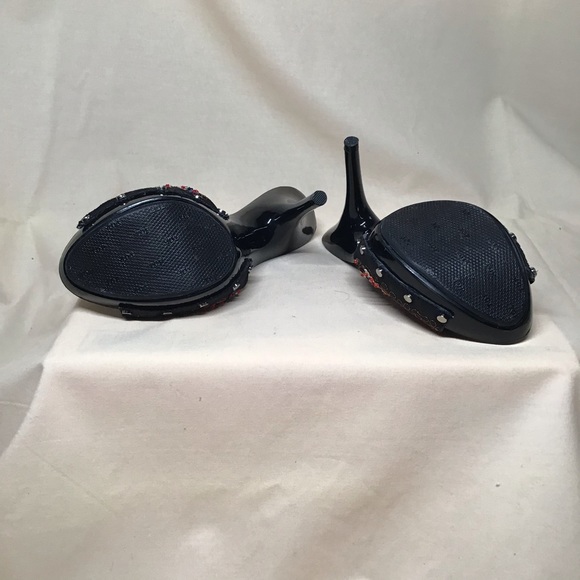 Frederick’s of Hollywood slides size 6 - Picture 4 of 6